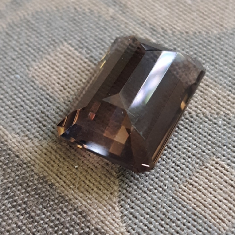 Authentic Topaz Stone - Picture 2 of 5